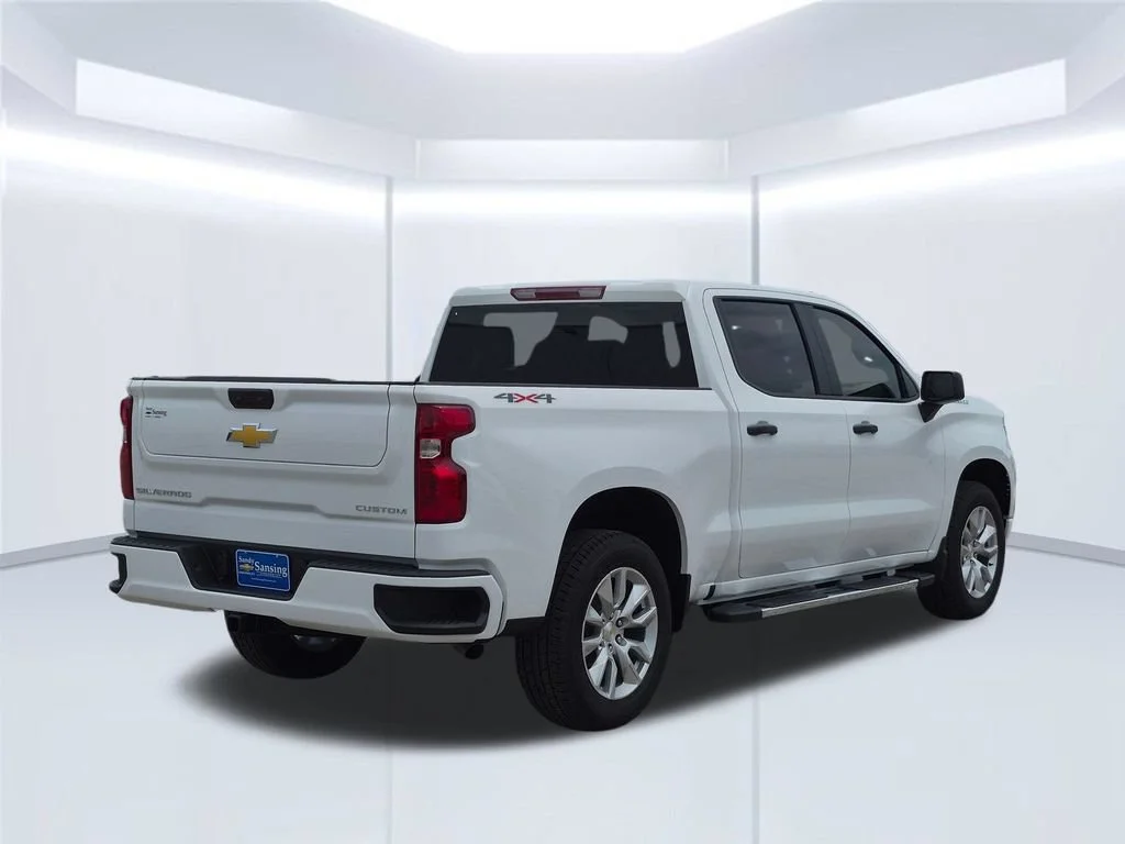 New 2026 Summit White Chevrolet Custom image 6
