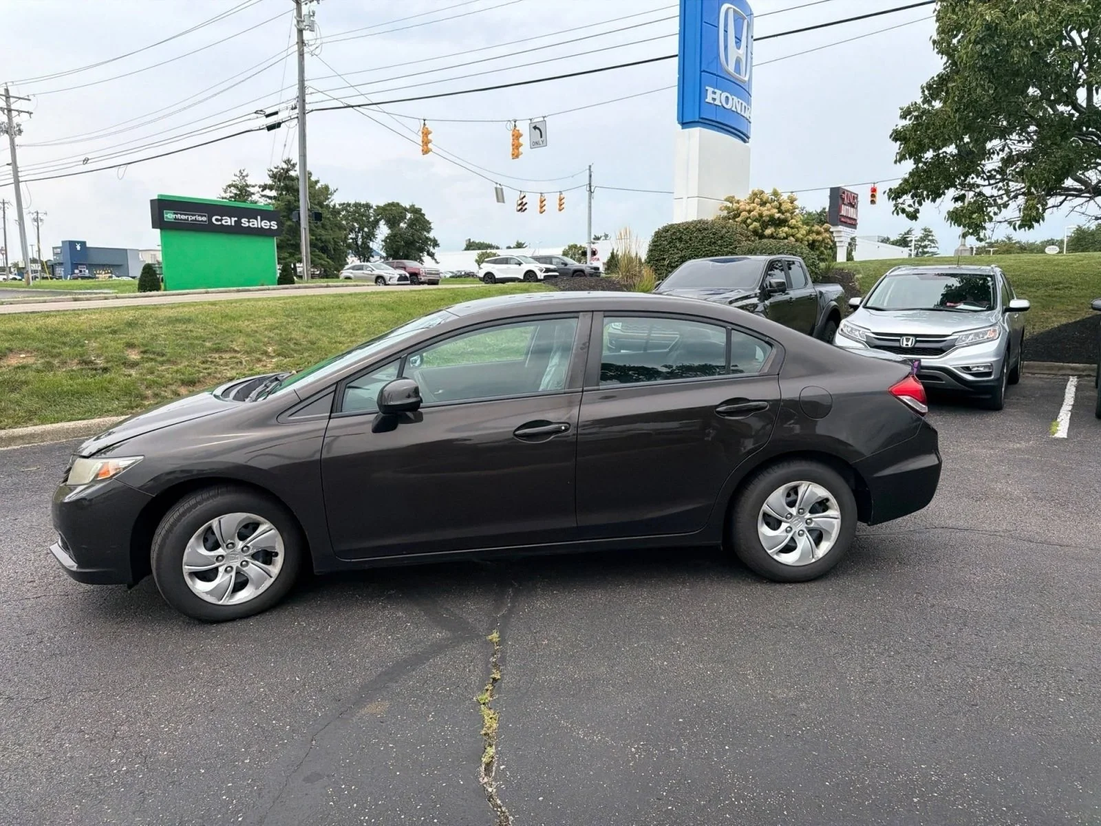 Used 2013 Kona Coffee Metallic Honda LX image 3