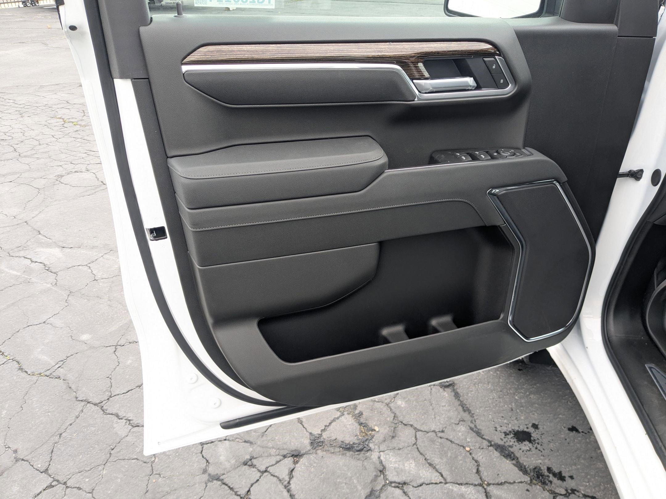 2026 GMC Sierra 1500 Elevation - Photo 10
