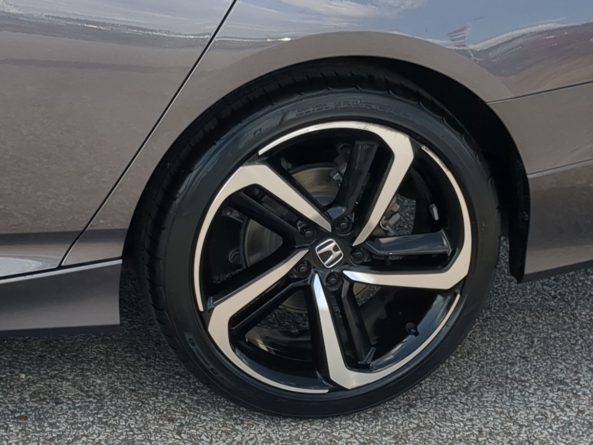 Used 2020 Modern Steel Metallic Honda Sport image 10