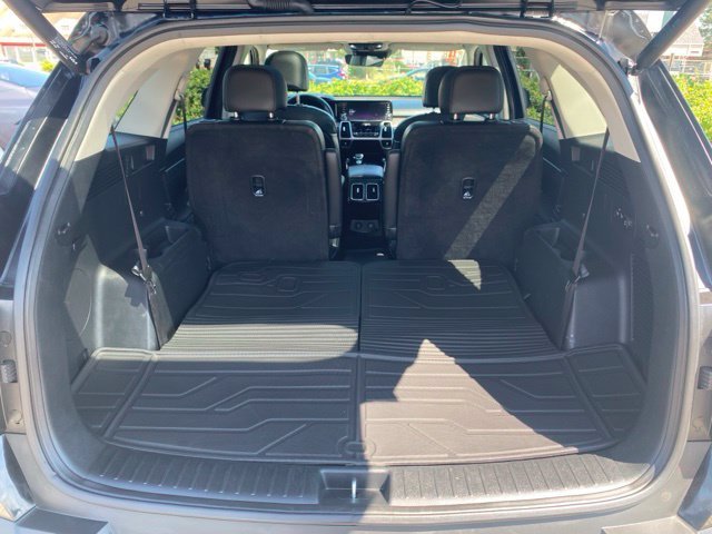 Used 2023 Ebony Black Kia X-Line EX image 6