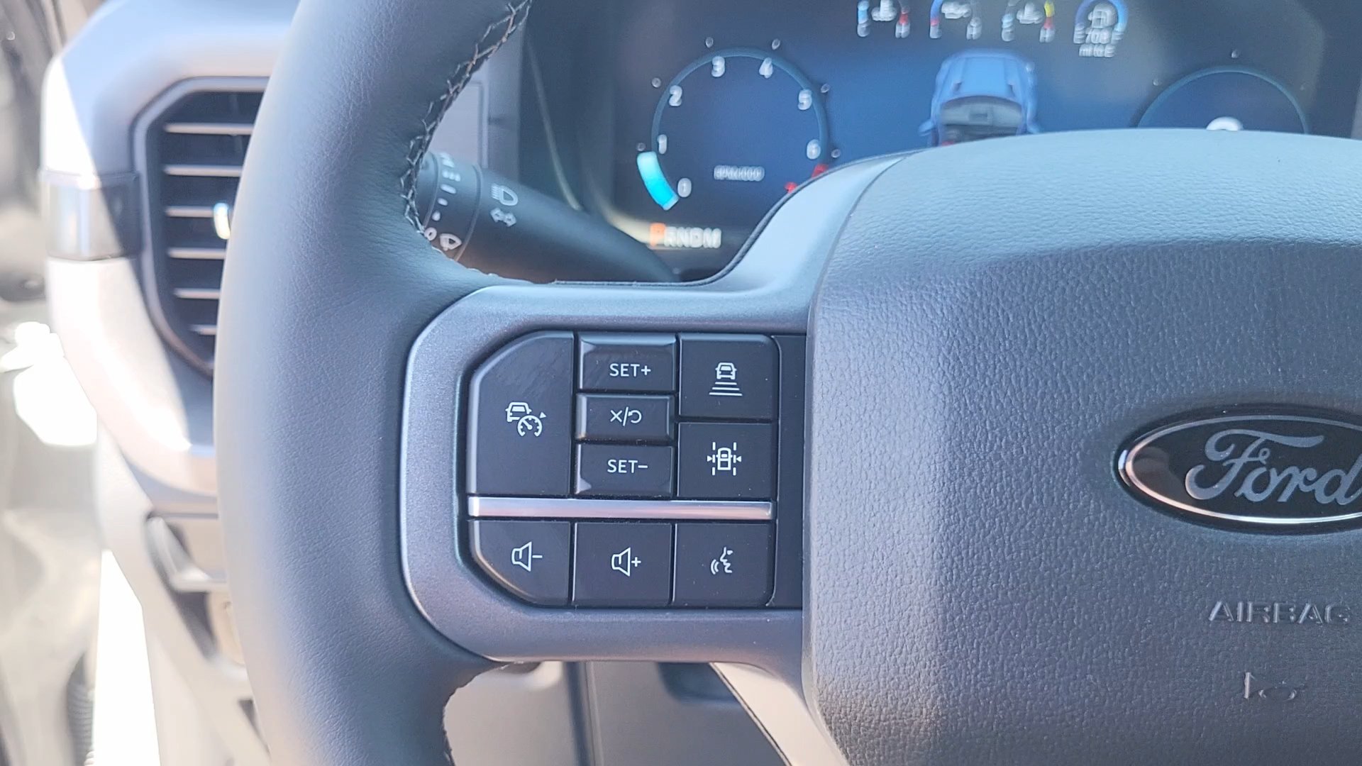 New 2026 Avalanche Ford XLT image 16