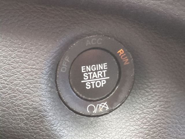 Used 2021 Blue Jeep Limited image 19