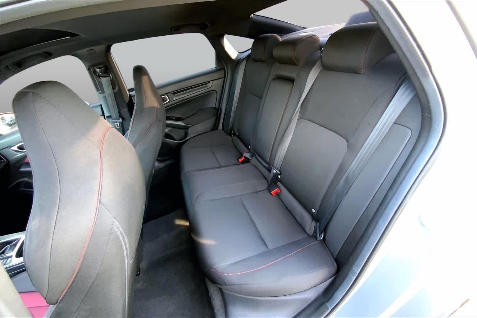 Used 2025 Urban Gray Pearl Honda  image 20