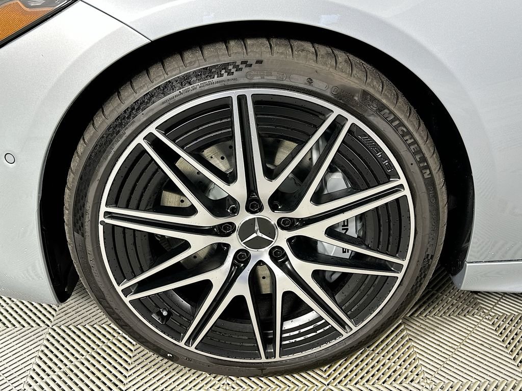 2026 Mercedes-Benz C-Class Sedan AMG C43 - Photo 33