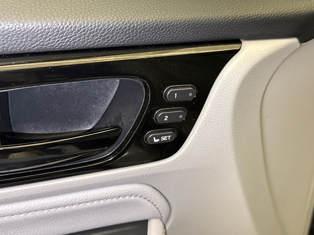 2024 Honda Odyssey Touring - Photo 22