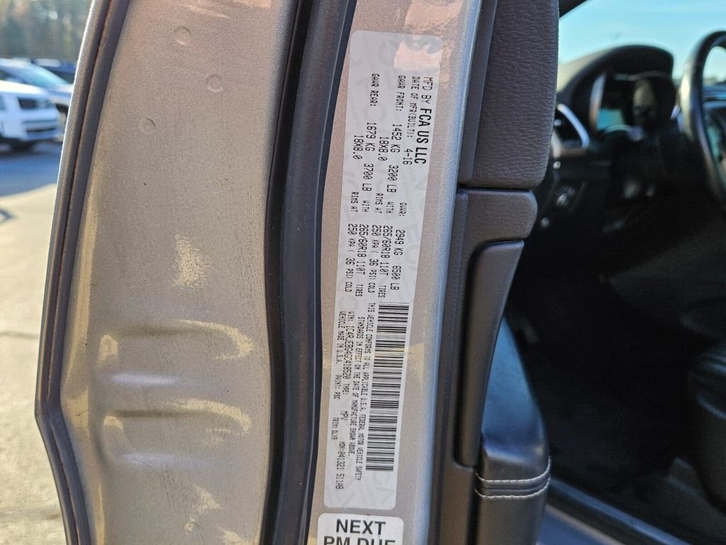Used 2016 Silver Jeep Limited image 17