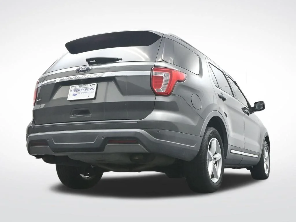Used 2019 Magnetic Ford XLT image 36