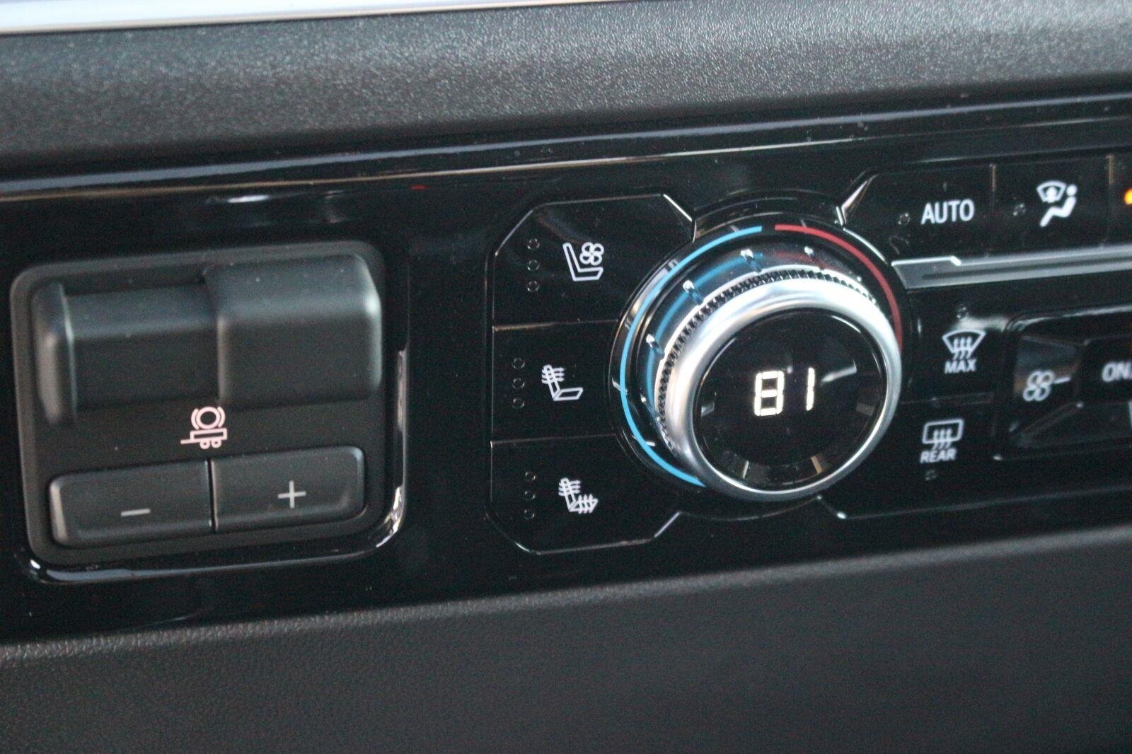 Used 2026 Sterling Metallic GMC SLT image 30