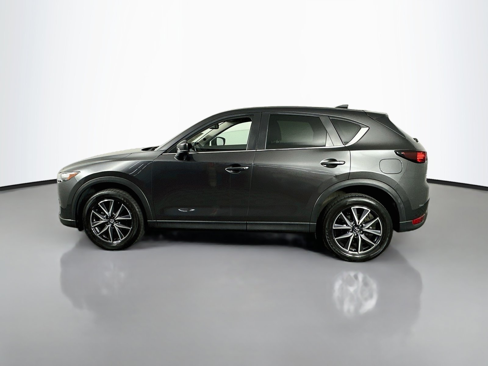Used 2018 Machine Gray Mazda Touring image 4