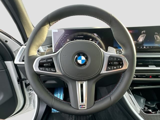 New 2026 White BMW M60i image 6