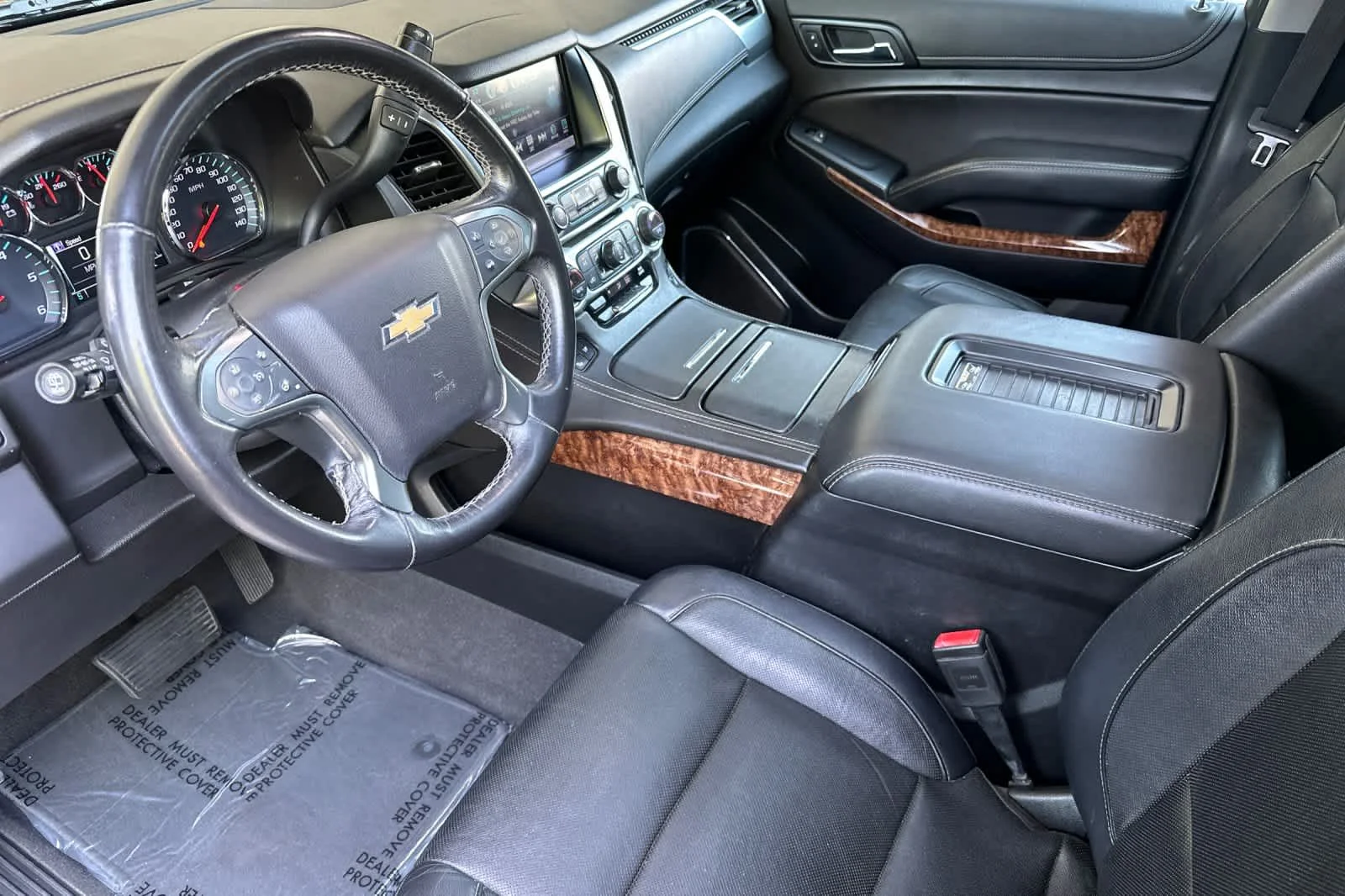 2019 Chevrolet Suburban Premier - Photo 11