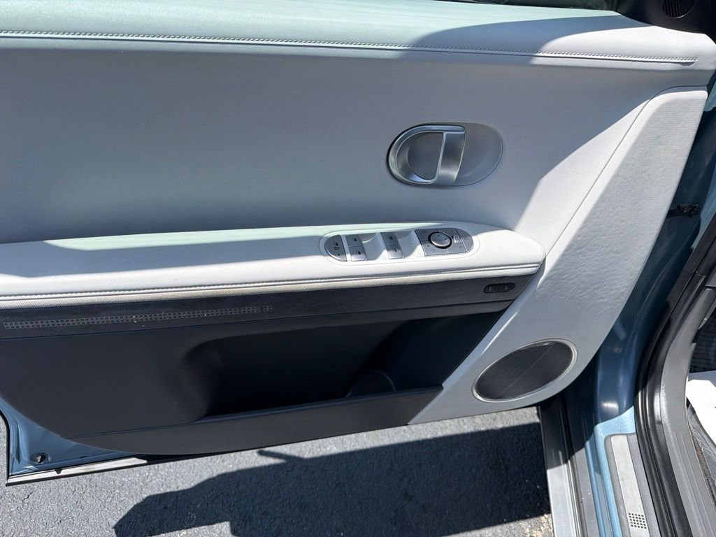 Used 2024 Blue Hyundai Limited image 9