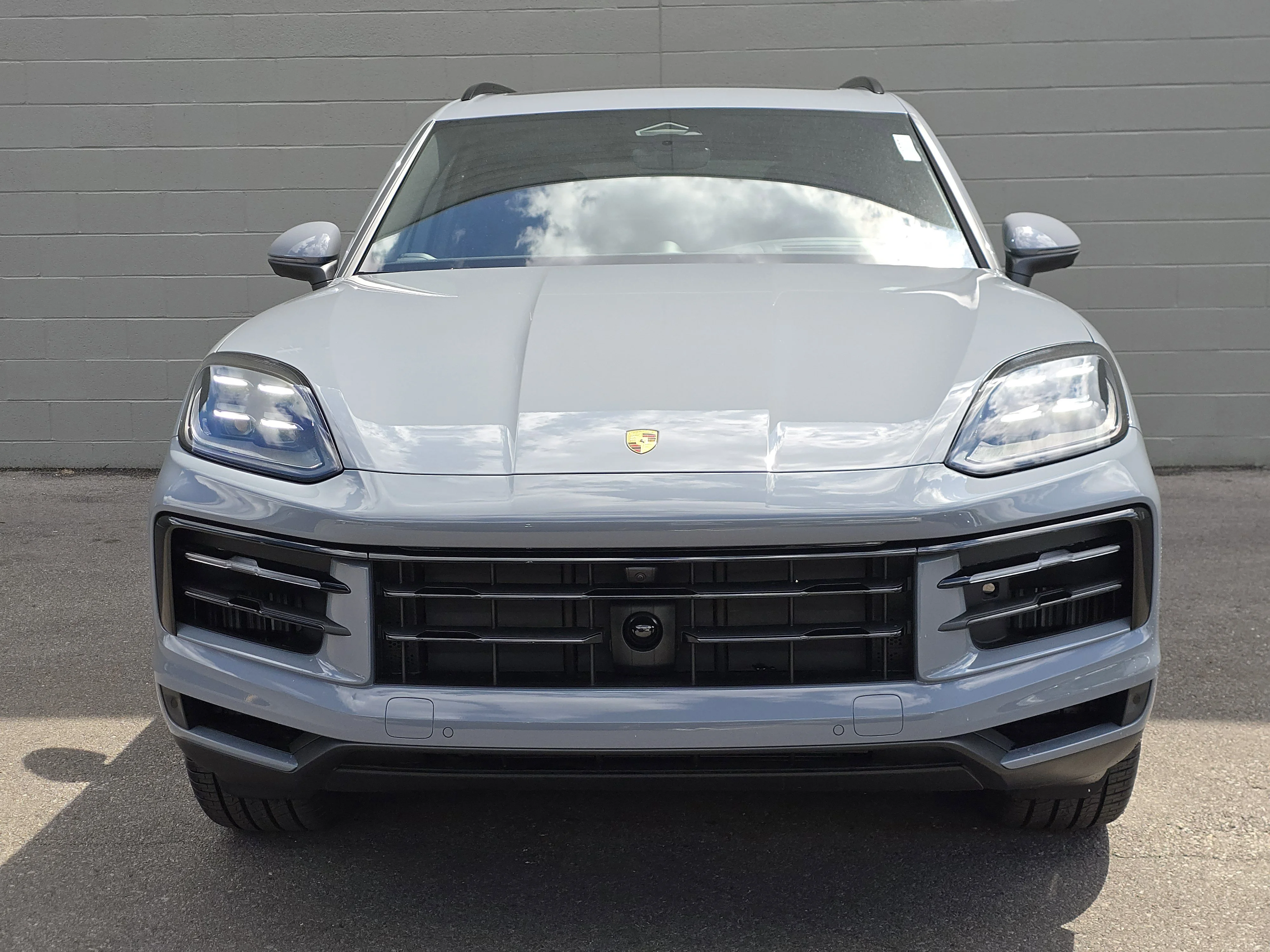 New 2026 Arctic Grey Porsche E-Hybrid image 6
