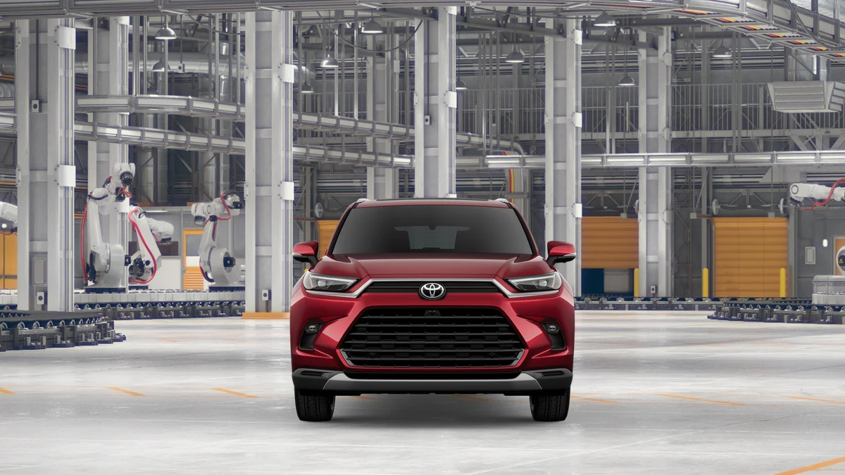 New 2026 Ruby Flare Pearl Toyota Platinum image 17