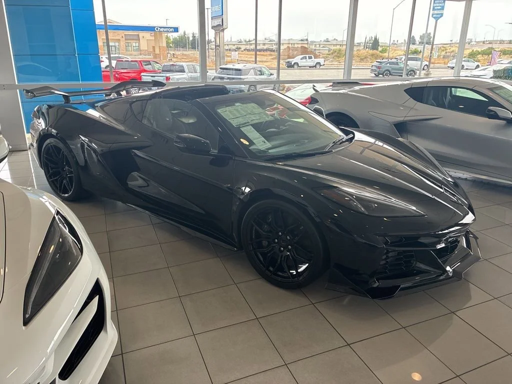 2025 Chevrolet Corvette Z06 Coupe 2LZ's photo