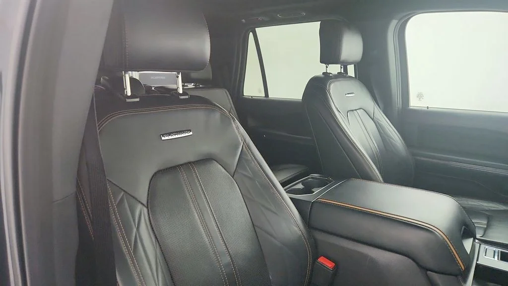 Used 2022 Gray Ford Platinum image 22