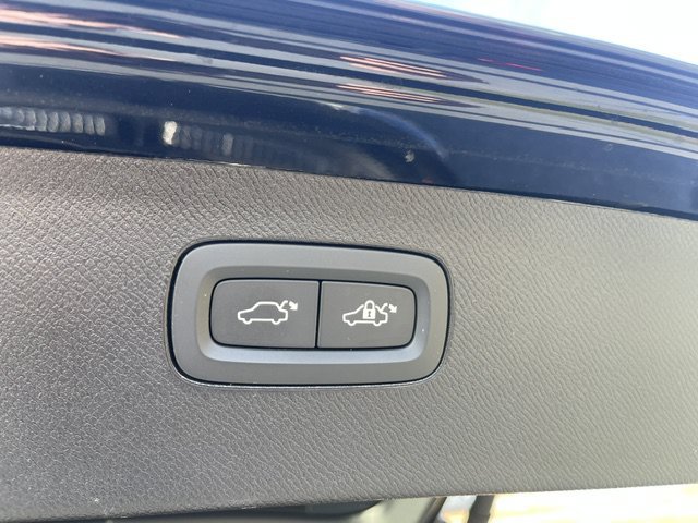 Used 2025 Black Volvo Plus image 10