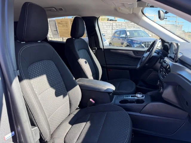 Used 2024 Gray Metallic Ford Active image 33