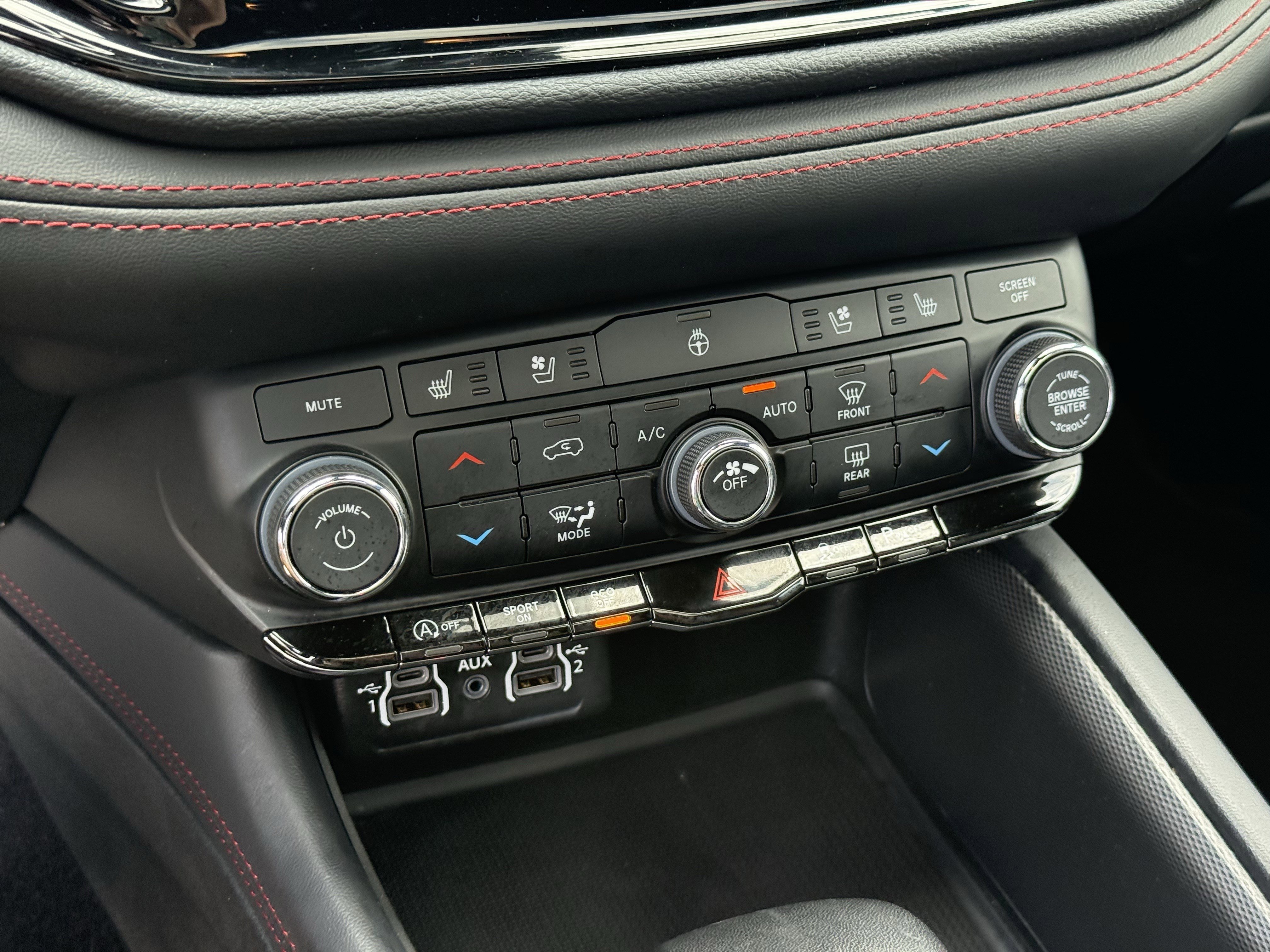 Used 2024 Octane Red Pearlcoat Dodge  image 21