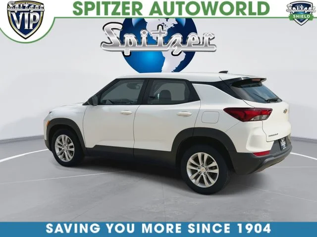 Used 2022 White Chevrolet LS image 7
