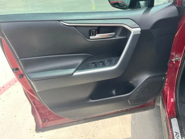 Used 2023 Red Toyota XLE image 9