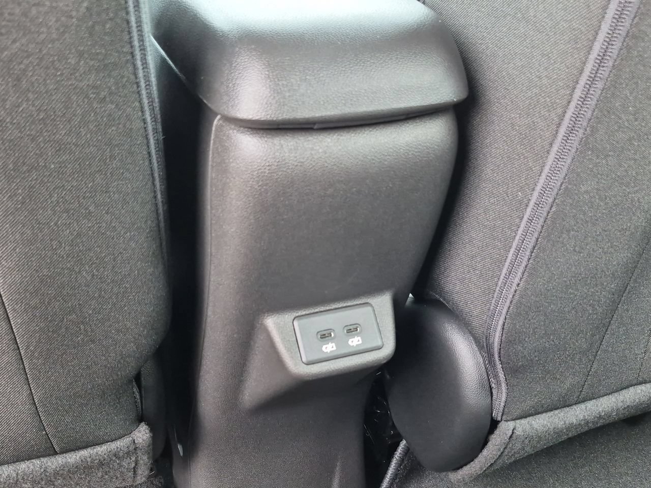2027 Chevrolet Bolt LT - Photo 21
