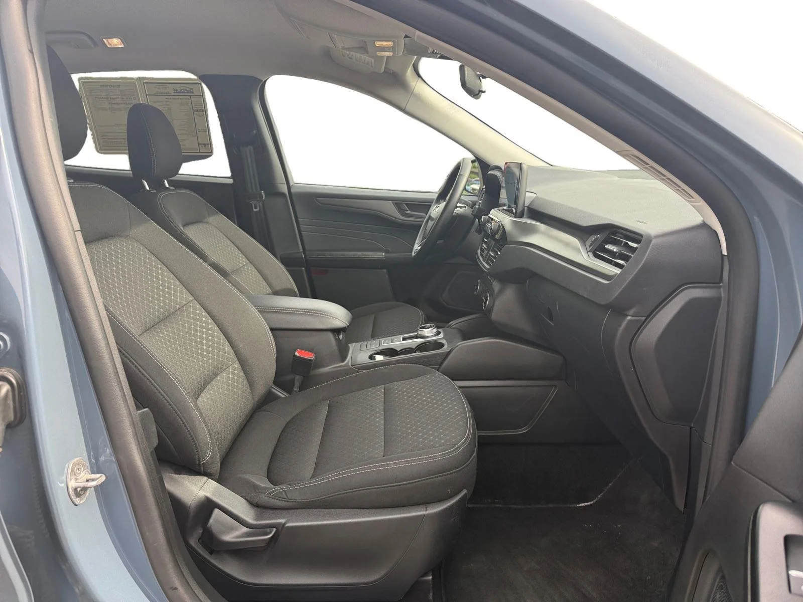 Used 2025 Vapor Blue Ford Active image 26