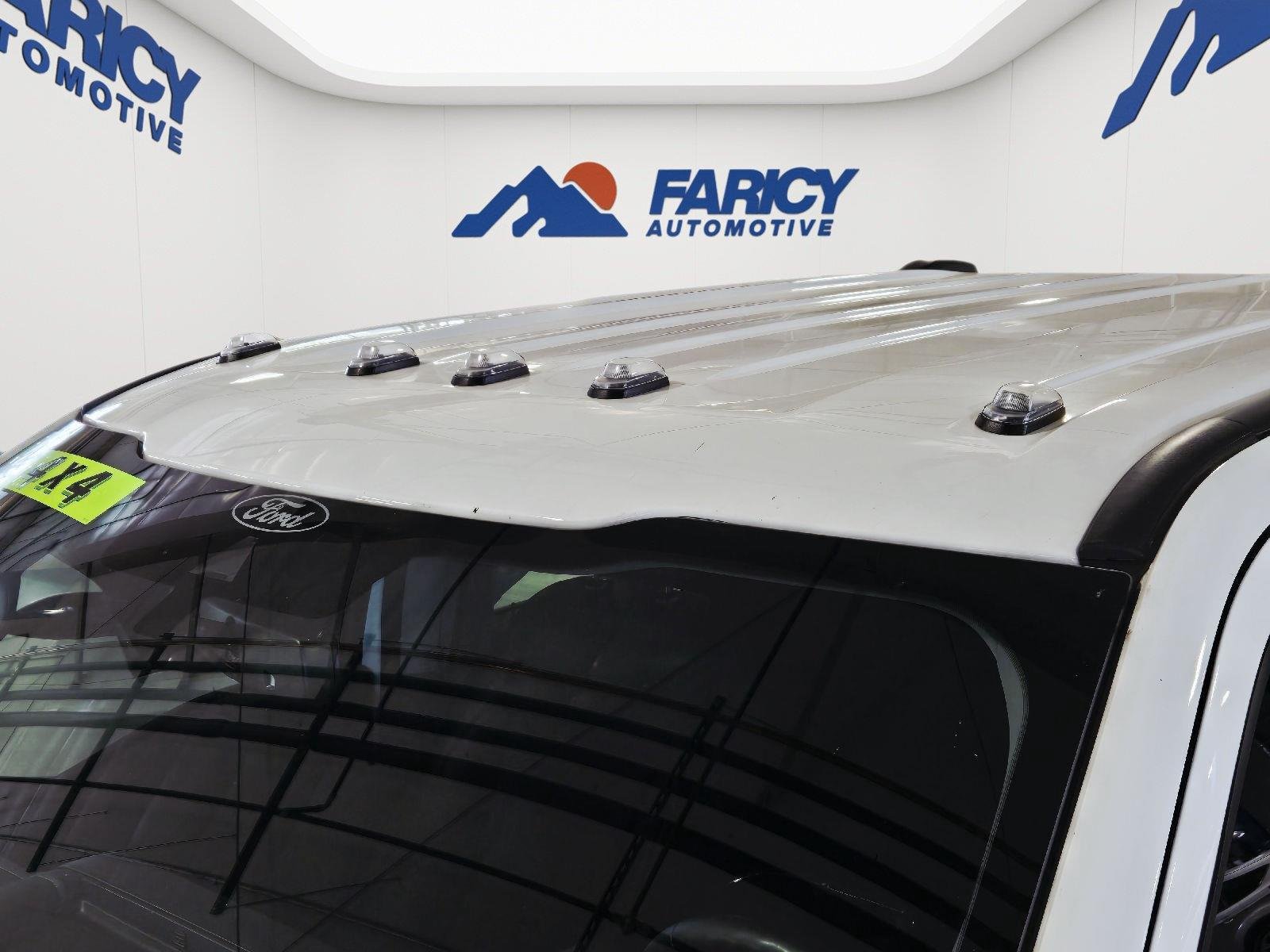 Used 2025 Oxford White Ford LARIAT image 22