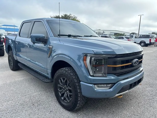 Used 2023 Gray Ford Tremor image 3