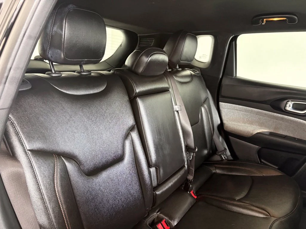 Used 2024 Black Jeep Latitude Lux image 33
