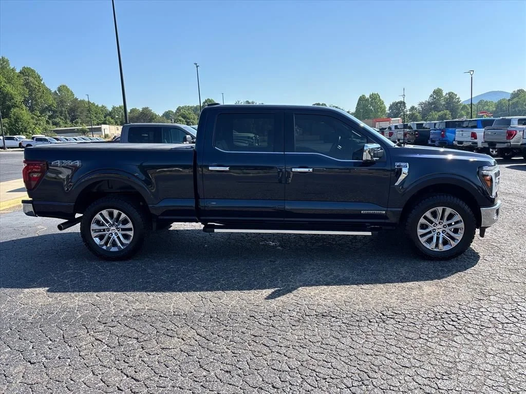 Used 2024 Blue Ford Lariat image 10