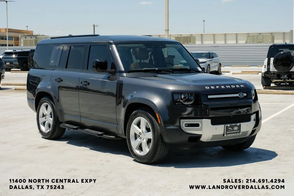 Used 2023 Carpathian Gray Premium Metallic Land Rover First Edition image 4