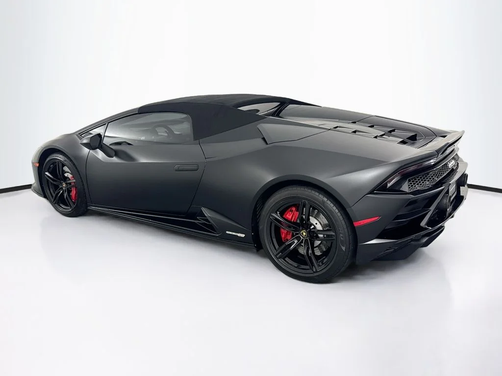 Used 2021 Black Lamborghini  image 40
