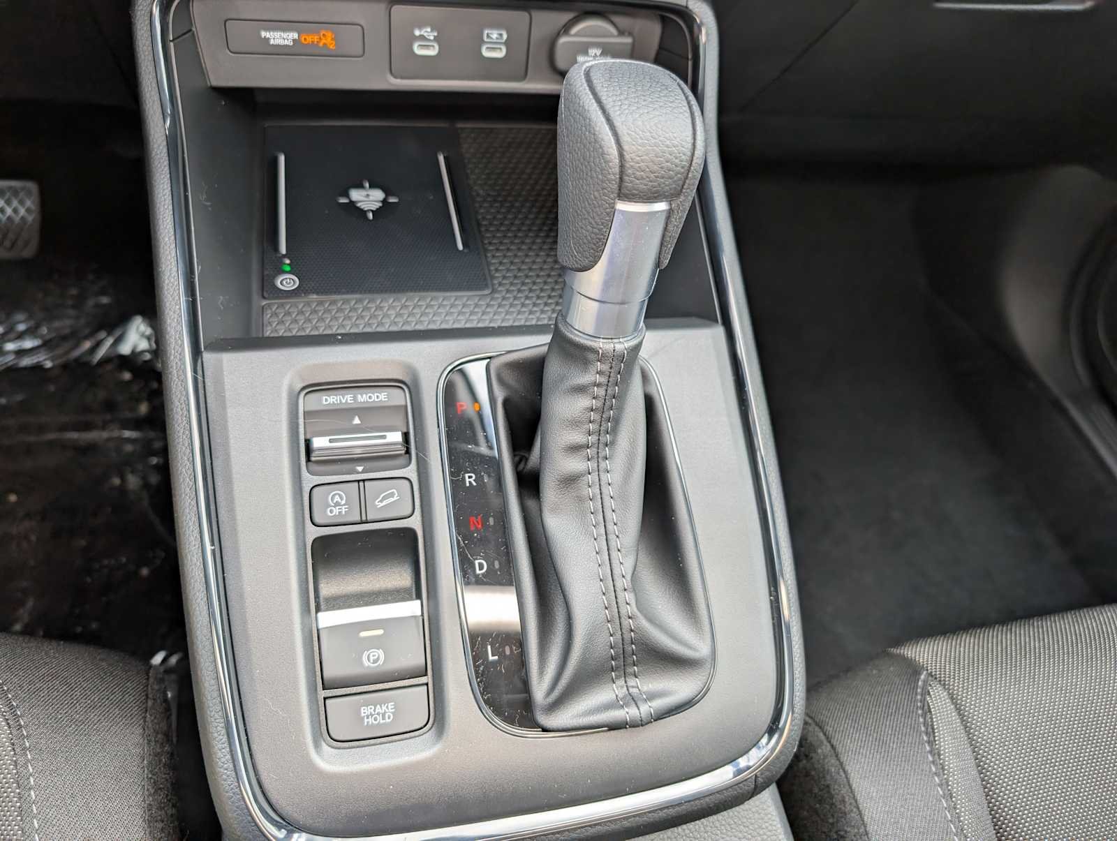 New 2026 Solar Silver Metallic Honda LX image 21