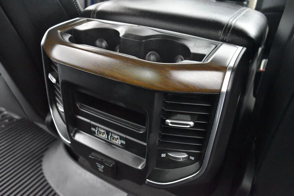 Used 2022 Blue Ram Laramie image 27