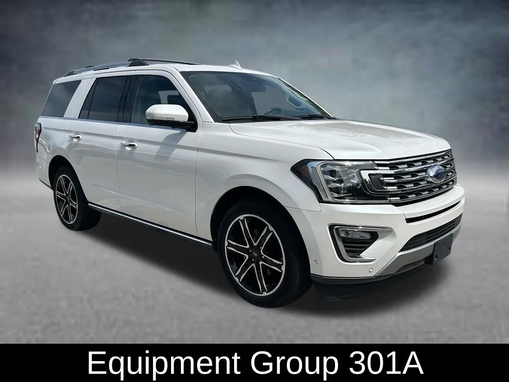Used 2019 White Platinum Clearcoat Metallic Ford Limited image 3