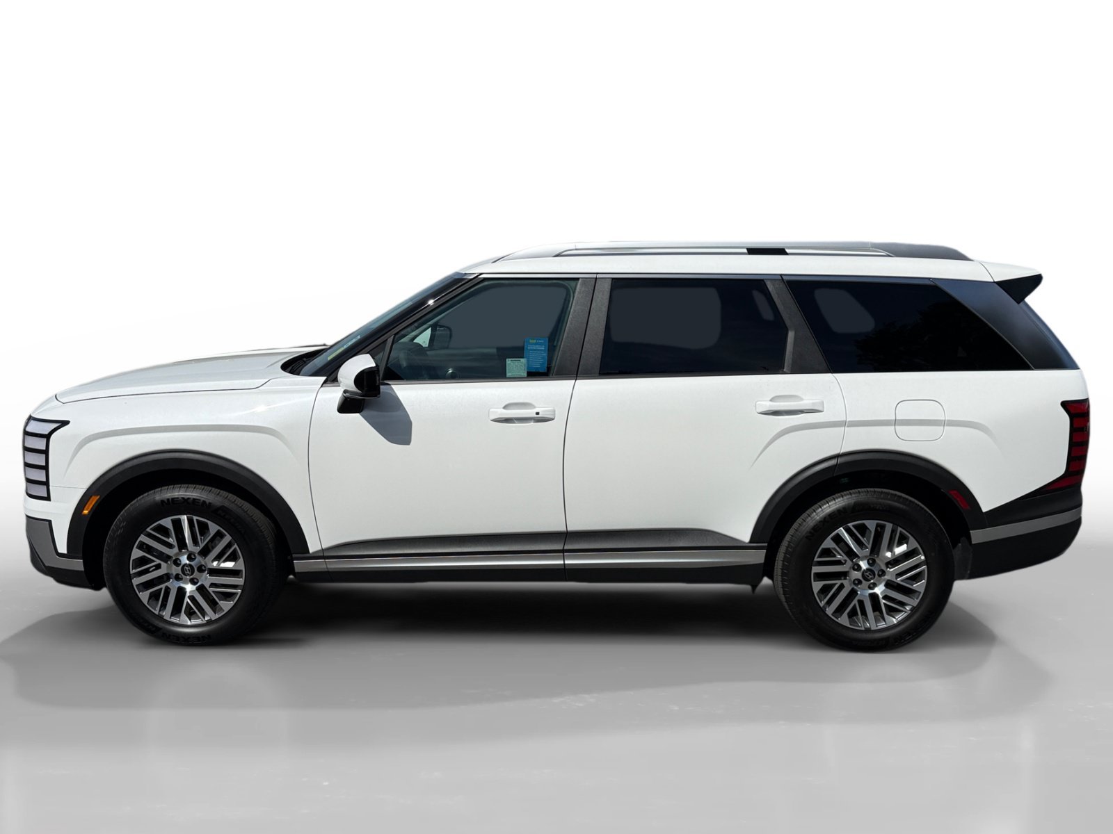 Certified Used 2026 White Pearl Hyundai SEL image 2
