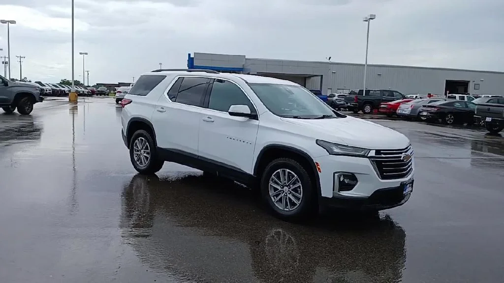 Used 2023 White Chevrolet LT image 2