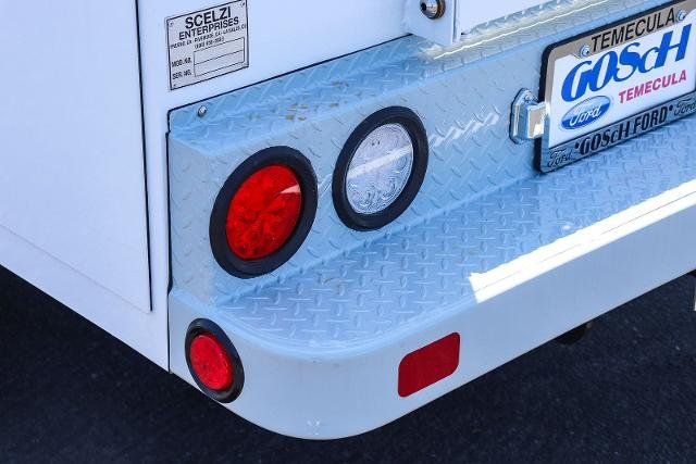 2026 Ford F-350 Super Duty Chassis Cab XL - Photo 36