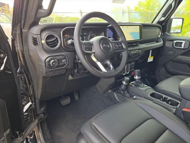 New 2026 Black Clear-Coat Exterior Paint Jeep Sahara image 46