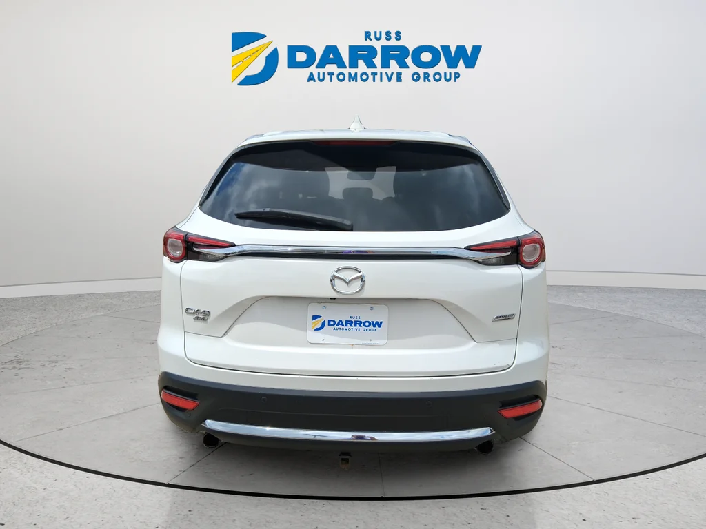 Used 2018 White Mazda Signature image 4