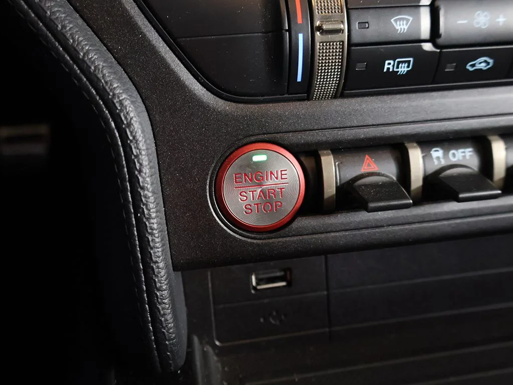 Used 2021 Race Red Ford Shelby GT500 image 31