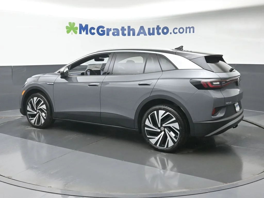 New 2026 Pure Gray W/ Black Roof Volkswagen Pro S Plus image 24