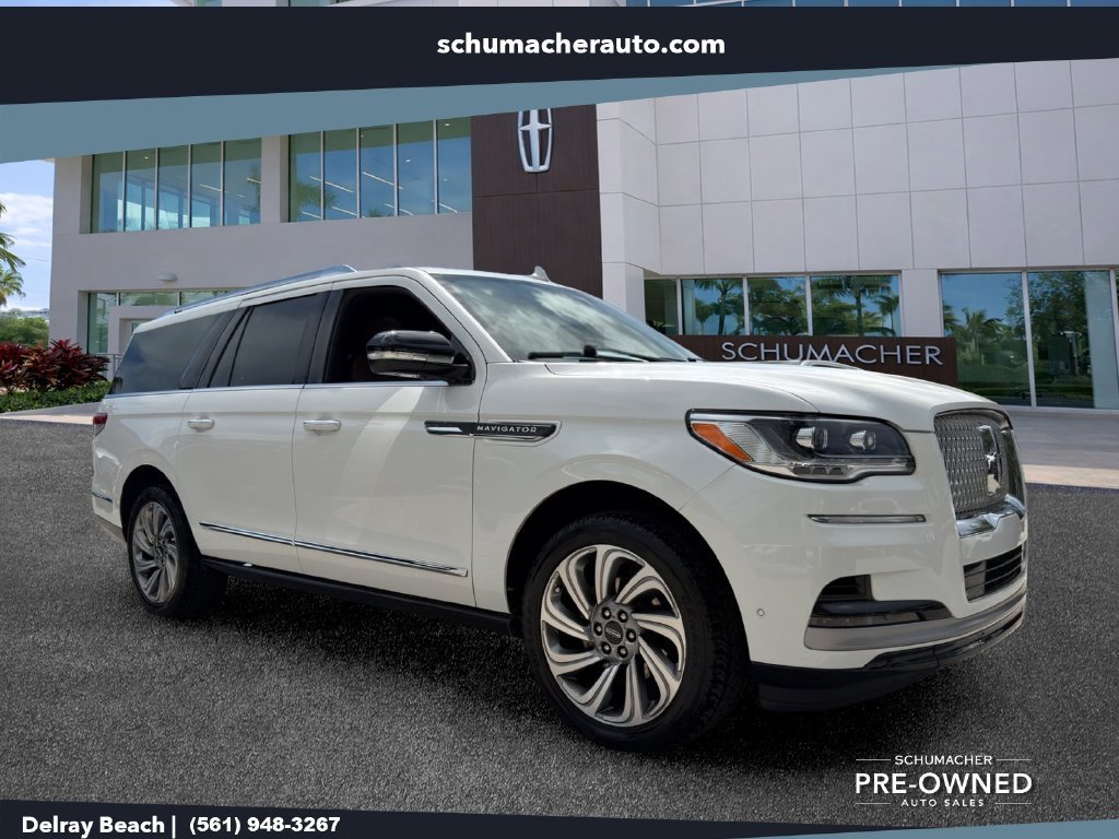 2022 Lincoln Navigator