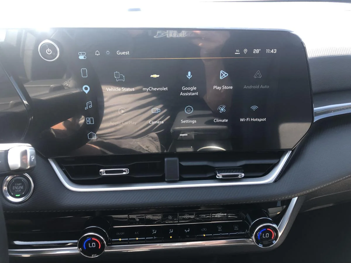New 2027 Grey Chevrolet Awd 4dr Lt 2lt image 13