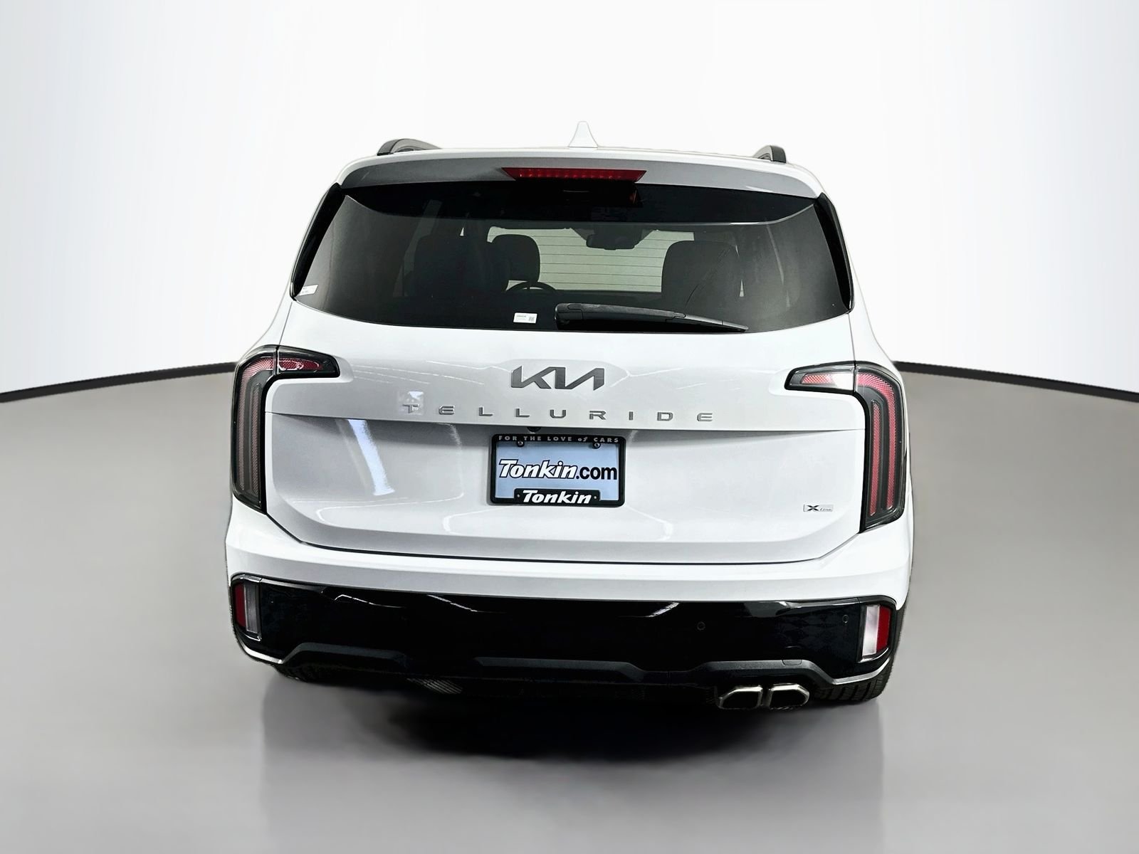 Used 2024 Glacial White Pearl Kia EX X-Line image 6