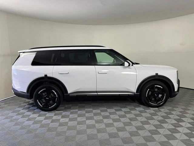 New 2027 White Kia EX image 8