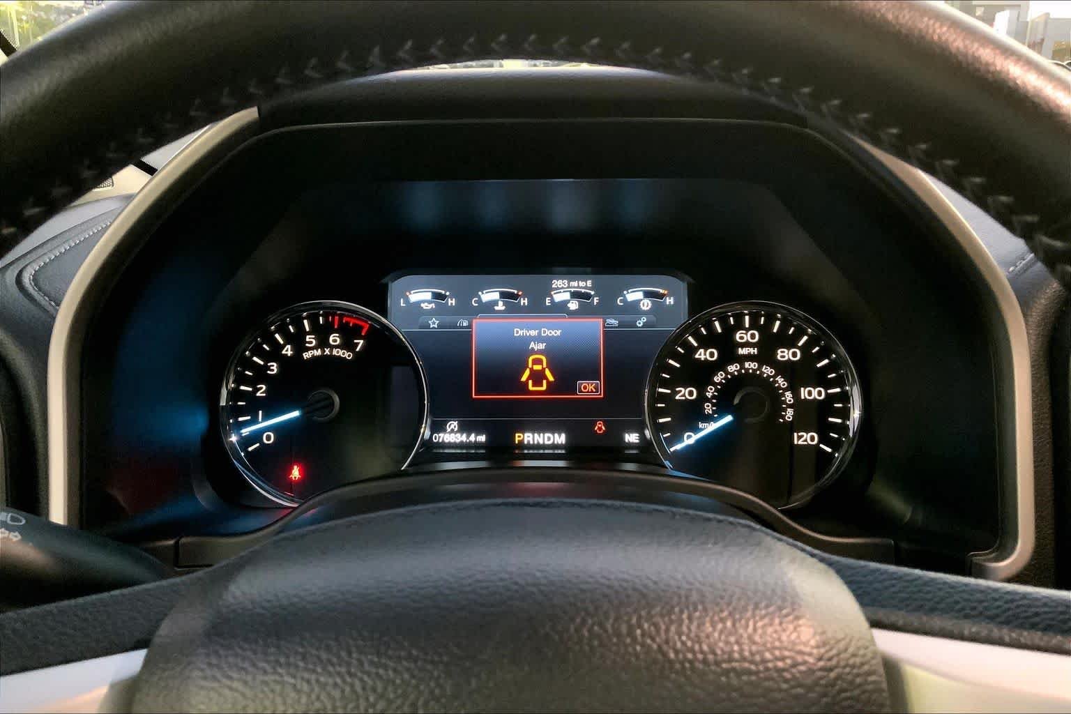 Used 2019 Oxford White Ford LARIAT image 22