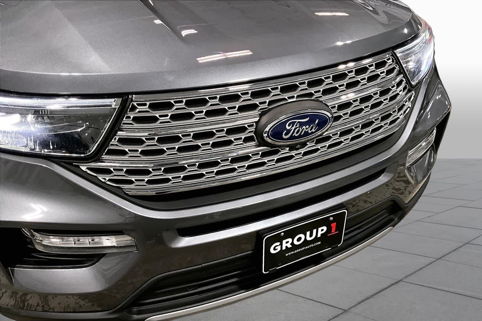Used 2022 Carbonized Gray Metallic Ford Limited image 30